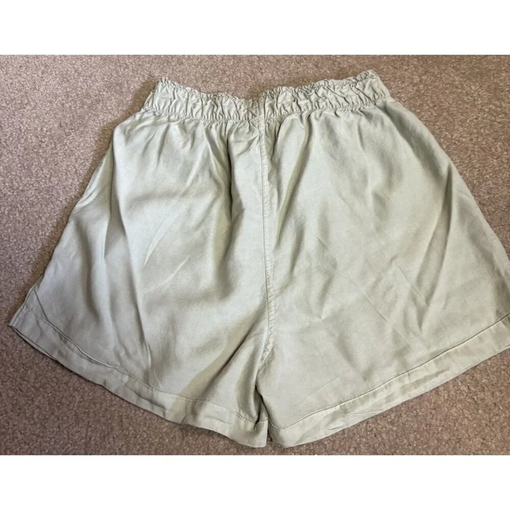 Altar’d State Light Green Linen Blend Paperbag Shorts Large 4” Inseam